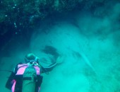 Cheap flights to Larnaca: Scuba diver