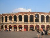 Cheap flights to Verona