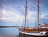 Halifax, ships
