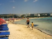 Cheap flights to Larnaca