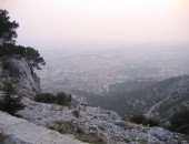 Toulon, hills