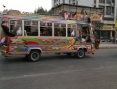 Karachi, bus