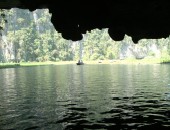 Vietnam, cave