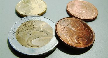 Troubled about tipping? No problem.
