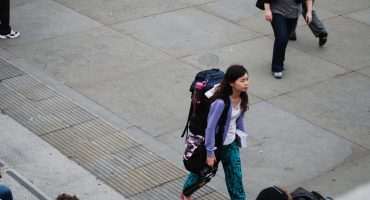What to wear where: Travel tips for women