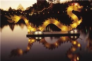 Tour around China might see tourists booking Beijing flights