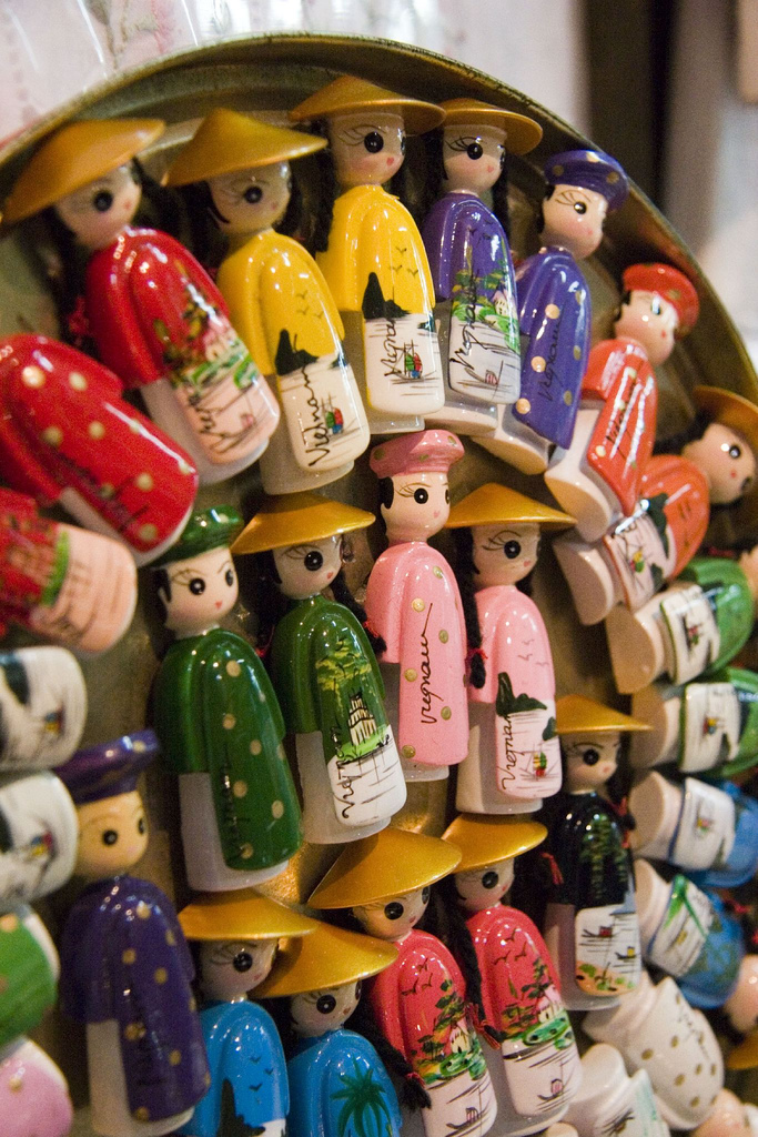 Holiday souvenirs: what to leave & what to take? - The Traveller's Magazine