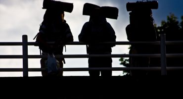 5 mistakes first-time backpackers easily make