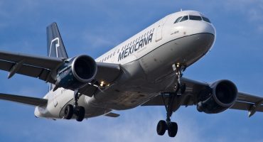 Mexicana takes flight again