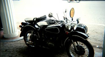 How to: cross the Alps on motorcycle