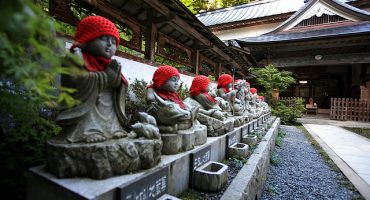 10,000 free flights to Japan