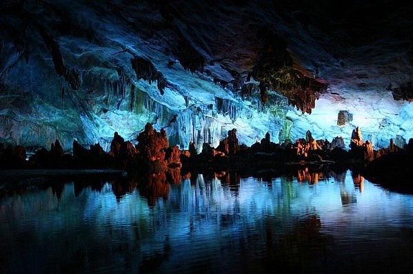 #fridayfinds: world's most beautiful caves - The Traveller's Magazine