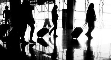 Baggage Blues: how to skip luggage fees