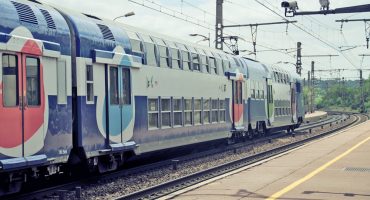 France tackles rude travellers with Politeness Police
