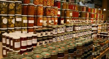 Travelling with food: your guide to the UK’s food policy