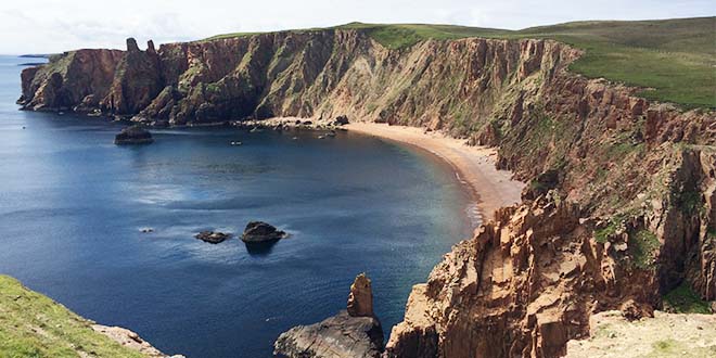 https://www.liligo.co.uk/travel-magazine/wp-content/uploads/sites/46/2014/07/shetland.jpg