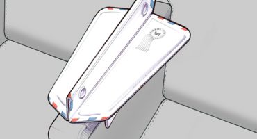 New gadget promises to end the battle for the armrest