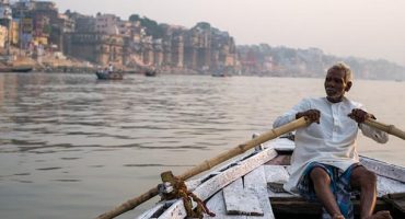 India relaxes visa rules for travellers