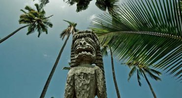 Uncover the history of Hawaii