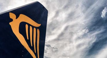 Ryanair gets closer to trans-Atlantic trips
