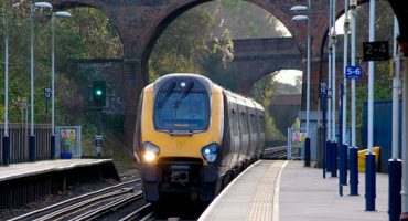Trains to compete with low cost airlines