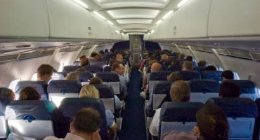 Minimum seat size petition launched in US