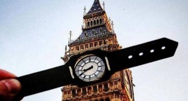 London based photographer adds a twist to his travel photos