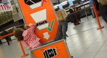 Easyjet: Know your luggage policies
