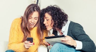 Great News For Travelers: EU Roaming Charges Have Been Scrapped