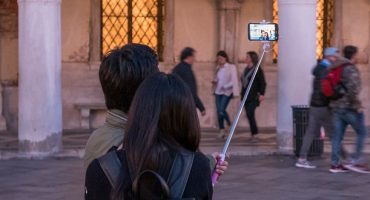 Selfie Sticks Are Now Banned In Milan